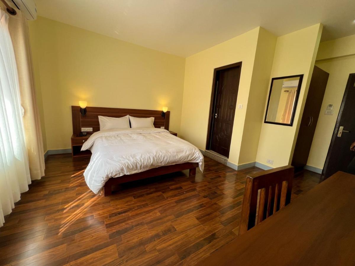 Hotel Claire Inn Katmandou Extérieur photo